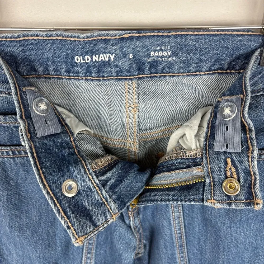 Old Navy brand old